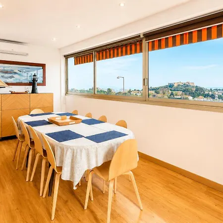 - Sea-view Veranda, Port Vauban Daire *