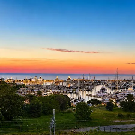 - Sea-view Veranda, Port Vauban Daire Antibes